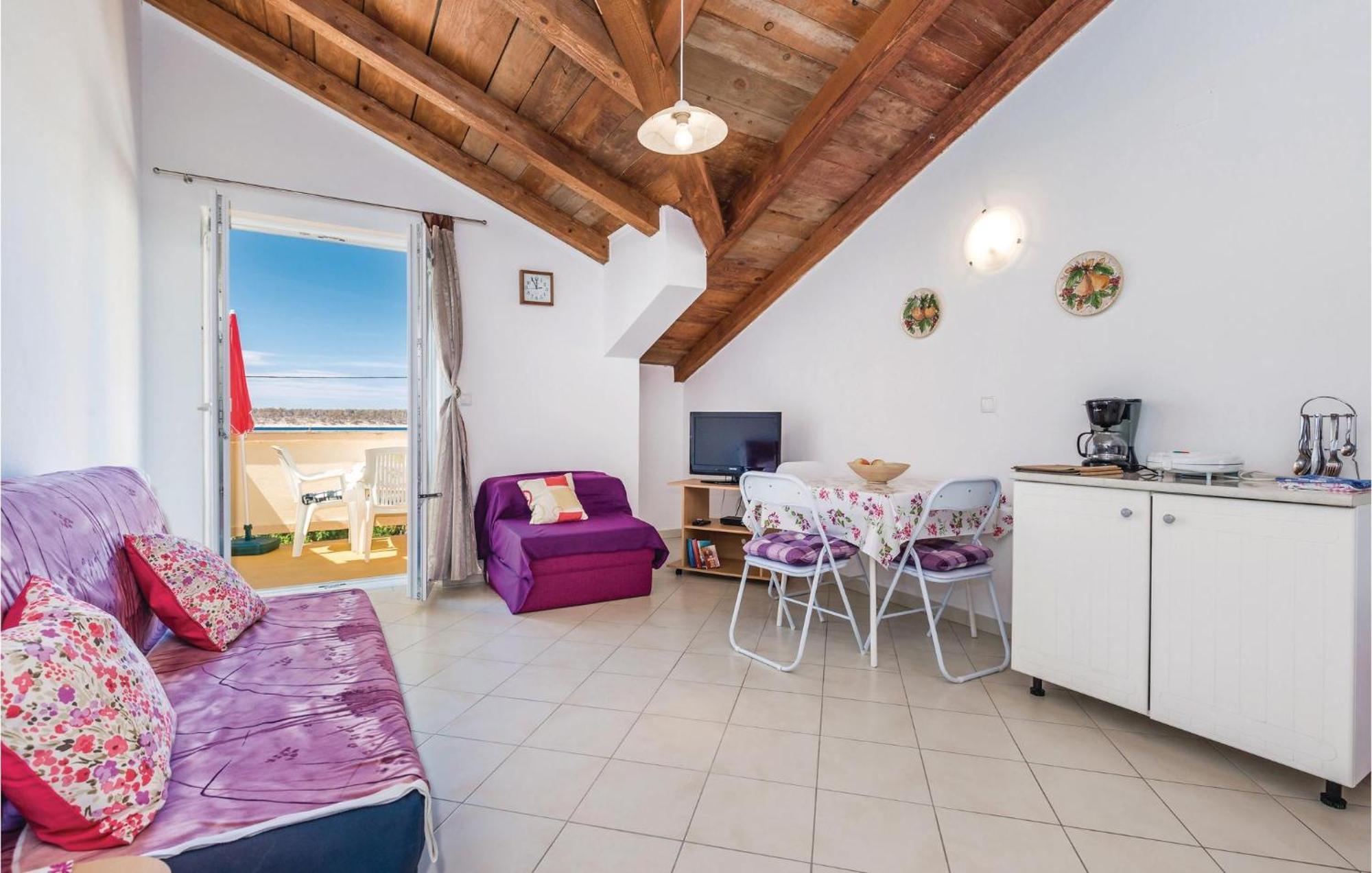 Nice Apartment In Rab With Kitchen Barbat na Rabu Εξωτερικό φωτογραφία